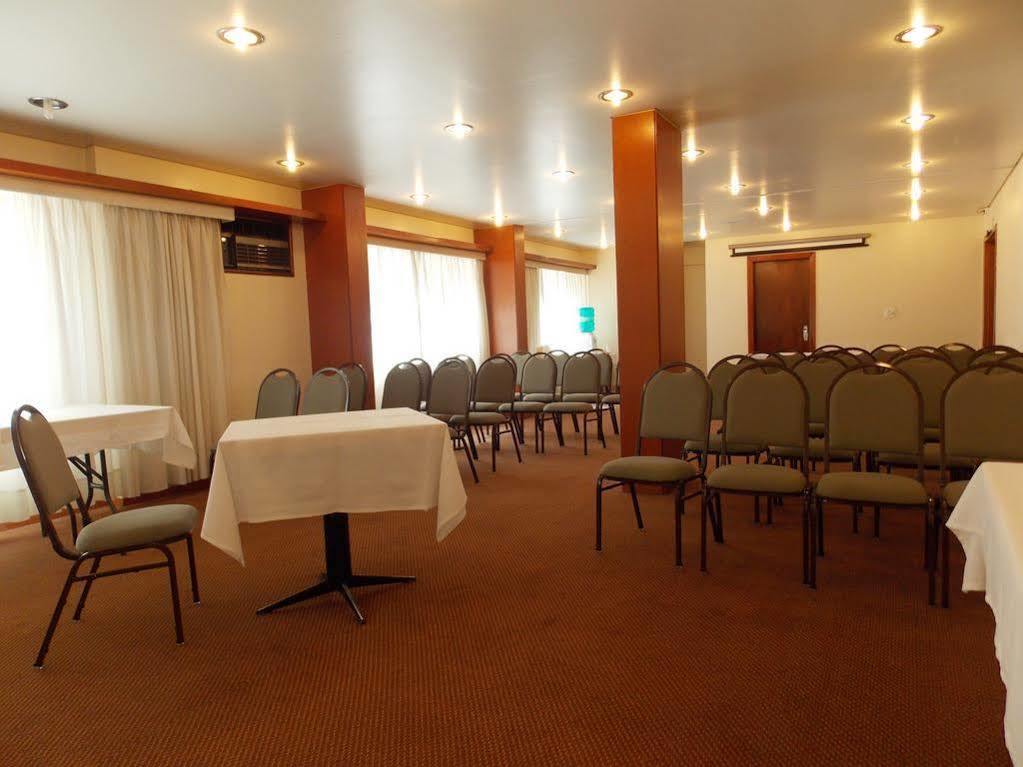 Duomo Park Hotel Curitiba Buitenkant foto